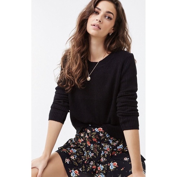 Black Lace Up Open Back Soft & Cozy Knit Sweater-Boho Chic Glam Gift-Size L -New - Picture 5 of 6